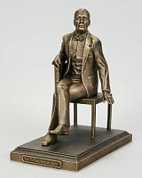 Արձանիկ Առնո Բաբաջանյան