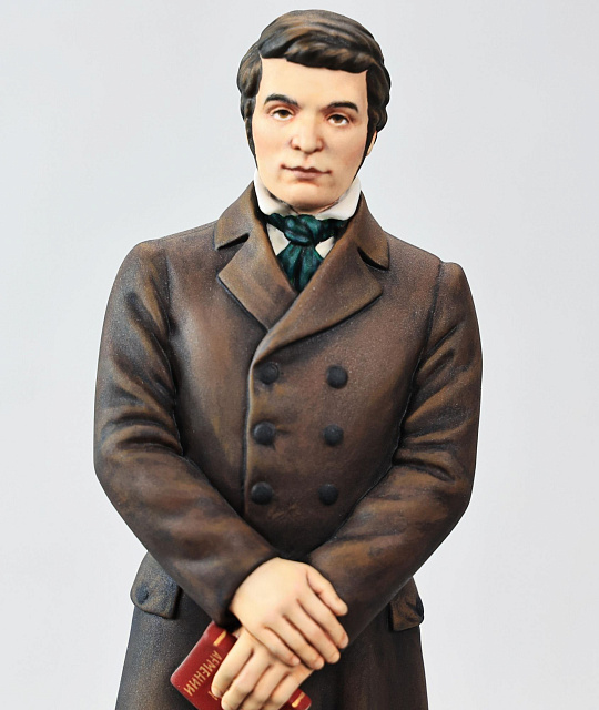 Արձանիկ  Խաչատուր Աբովյան (ձեռքով նկարազարդված)