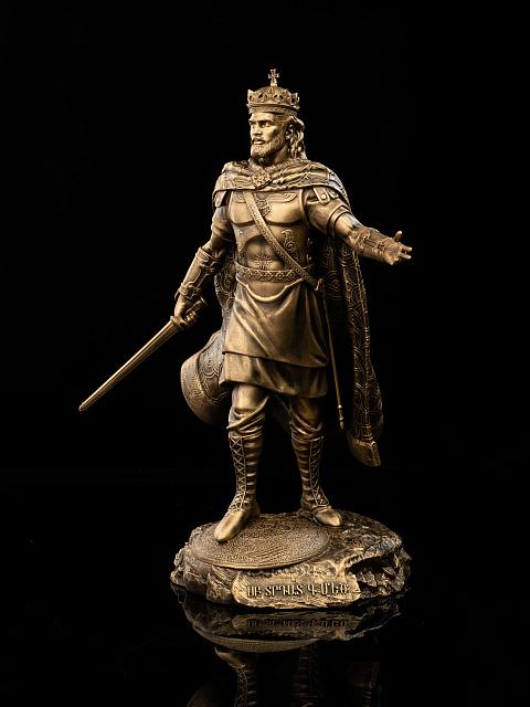 Արձանիկ Տրդատ III-ի  - Նոր