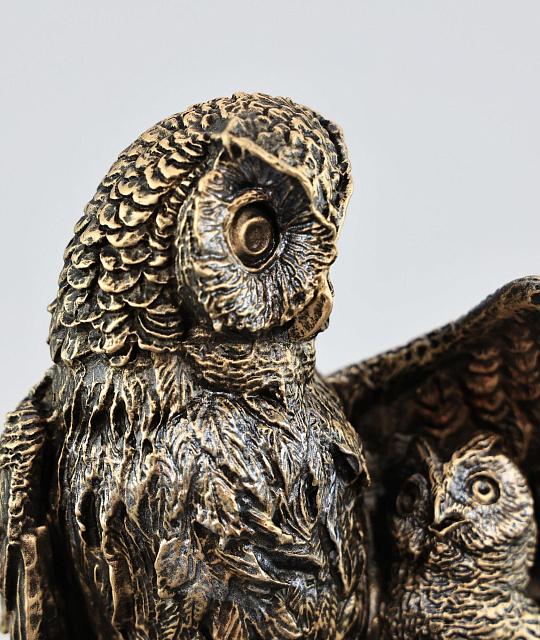 Արձանիկ Բու - զարդատուփ.