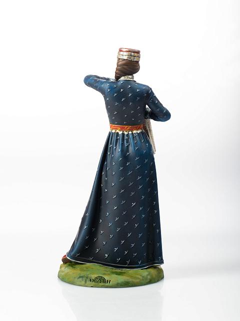 Արձանիկ Պարուհի(ձեռքով նկարազարդված)