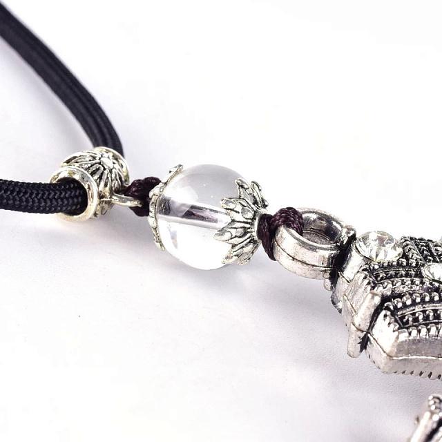 Կախազարդ ավտոմեքենքյի համար մետաղյա խաչով, 