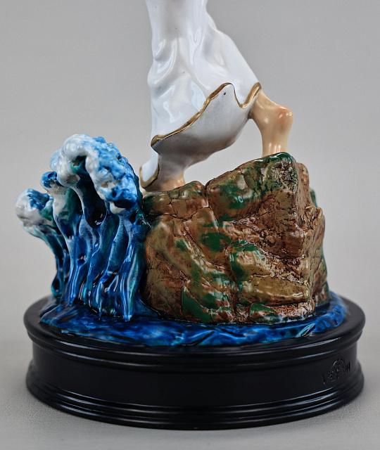 Արձանիկ Ախթամար (ձեռքով նկարազարդված)