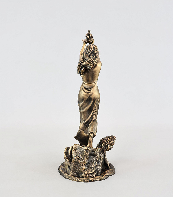 Արձանիկ Ախթամար