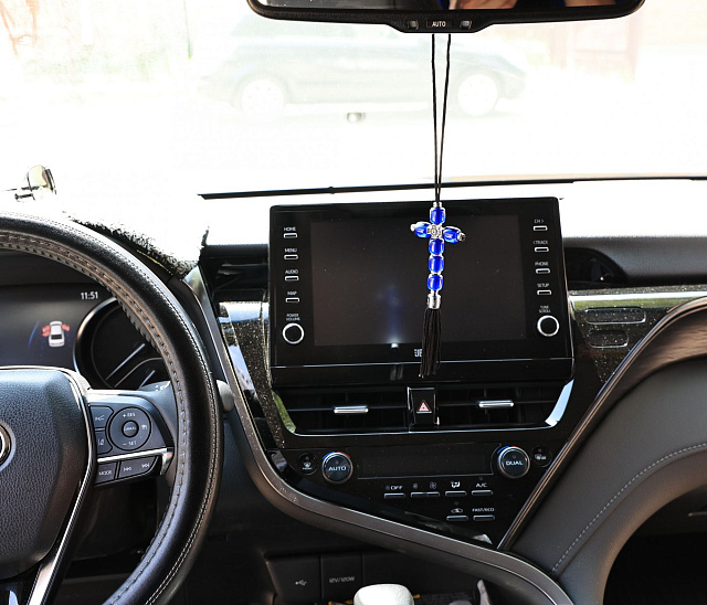 Մեքենայի կախազարդ