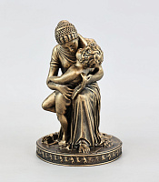 Արձանիկ Մայր և մանուկ