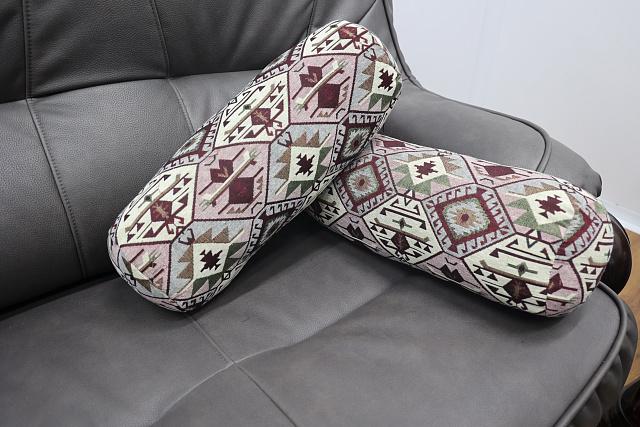 Բարձ - գլանաձև  (№ 28)