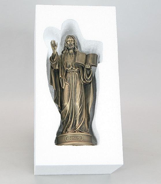 Արձանիկ Հիսուսը Հին կտակարանով.