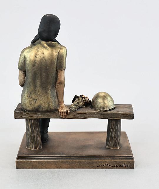 Արձանիկ Արշալույս Խանջյան 