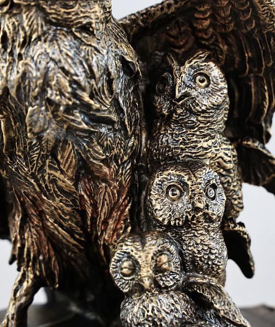 Արձանիկ Բու - զարդատուփ.