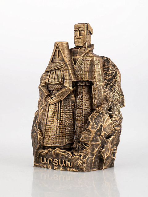 Արձանիկ Մենք ենք, մեր սարերը (Արցախ ամբողջ հասակով)