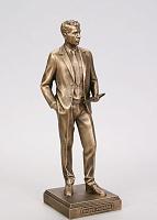 Արձանիկ Եղիշե Չարենց