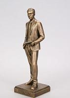 Արձանիկ Եղիշե Չարենց