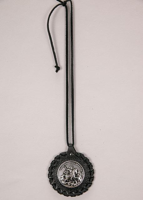 Կախազարդ Սուրբ Գևորգ  (հյուսած)