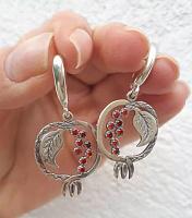 Ականջող նուռ (մետաղ)