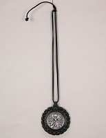 Կախազարդ Սուրբ Նիկողայոս Հրաշագործի պատկերով (հյուսած)