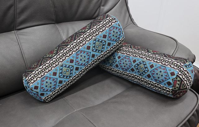 Բարձ - գլանաձև (№ 25)