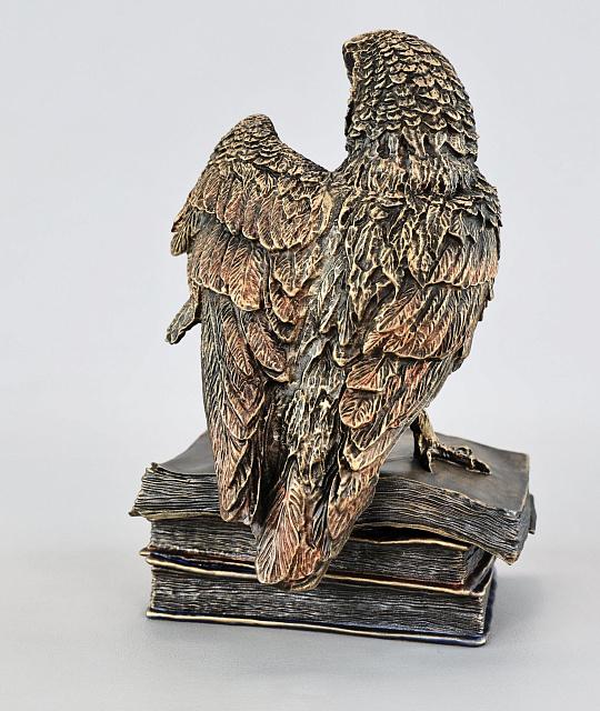 Արձանիկ Բու - զարդատուփ.