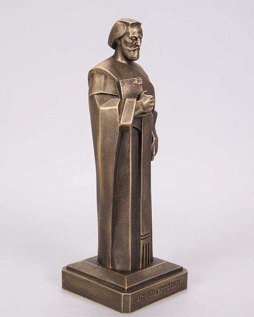 Արձանիկ  Մովսես Խորենացի