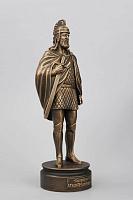 Արձանիկ Վարդան Մամիկոնյան