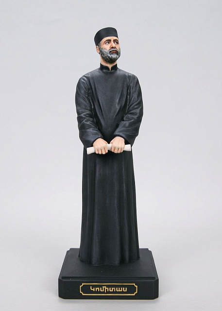 Արձանիկ Կոմիտաս   (ձեռքով նկարազարդված)